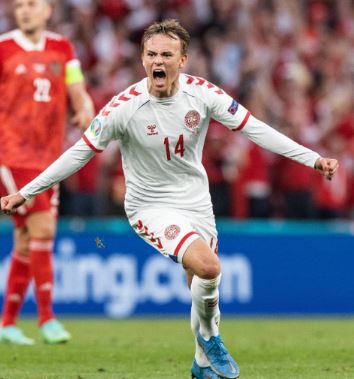 Ann-Louise son Mikkel Damsgaard became one of the stars after his impressive performance in the Euros